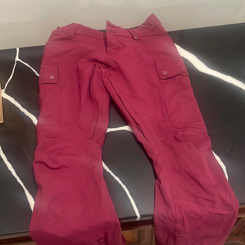 snowboard pants size medium zippered pockets